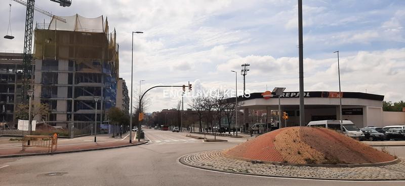 Foto da3c275e-f92a-4e7b-a8e6-56bf7af1dffe. Alquiler local comercial local de nueva construcción en alquiler en Barberà del Vallès