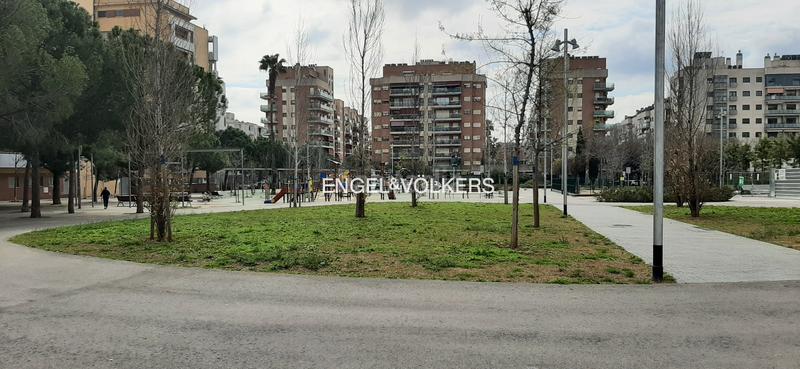 Foto 7f8afd55-d6f2-43fb-ae0c-f020f4686cb0. Rent business premise in Centre-Eixample-Can Llobet Barberà del Vallès