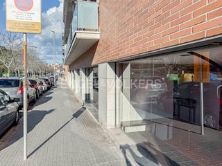 Local Comercial a Calella. Local comercial ideal para centro estético o peluquería en calel