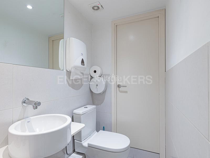 Foto 2ac663be-3873-49f2-b054-72a09678c944. Location bureau dans Sants Barcelona