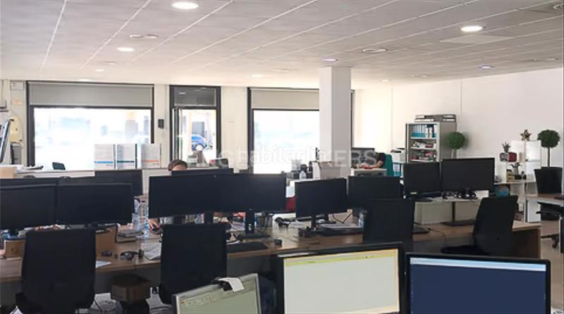 Foto 5107a595-4eaf-47ec-a5a3-e595cae217c4. Affitto locale commerciale in Centre Vila Vilafranca del Penedès