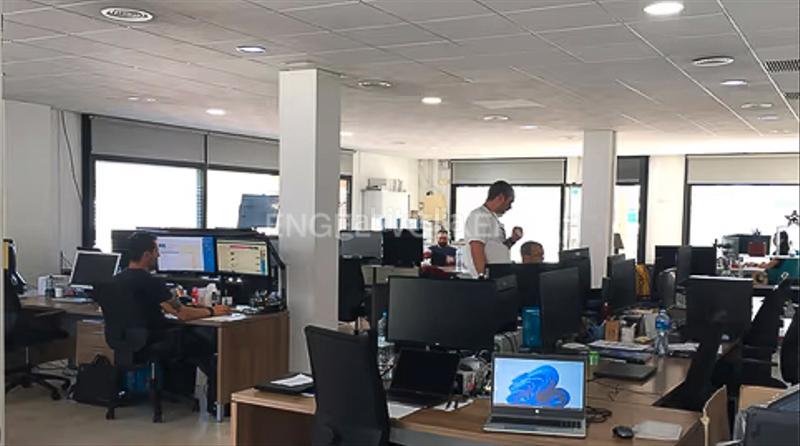 Foto 57a2ab58-6aa8-4950-a8f5-f4296e378c7d. Alquiler local comercial  con ubicación estratégica, privilegiada y con posibilidades infinitas en Vilafranca del Penedès