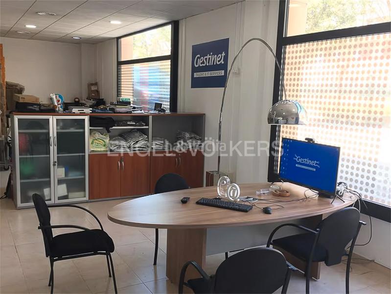 Foto 45010f4a-fcca-4755-ae68-39d3ab07aece. Lloguer local comercial a Centre Vila Vilafranca del Penedès