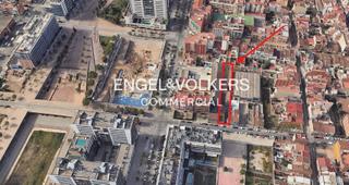 Fabrikhalle in Centre. Nave en venta en badalona gorg