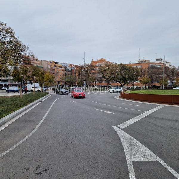 Foto b553ffc4-6c61-4809-b431-8a23dcd8f023. Local comercial local en centro en Centre Castelldefels