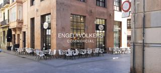 Lloguer Local Comercial a Centre. Cafeteríadegustaciónpanadería en el centro de sabadell