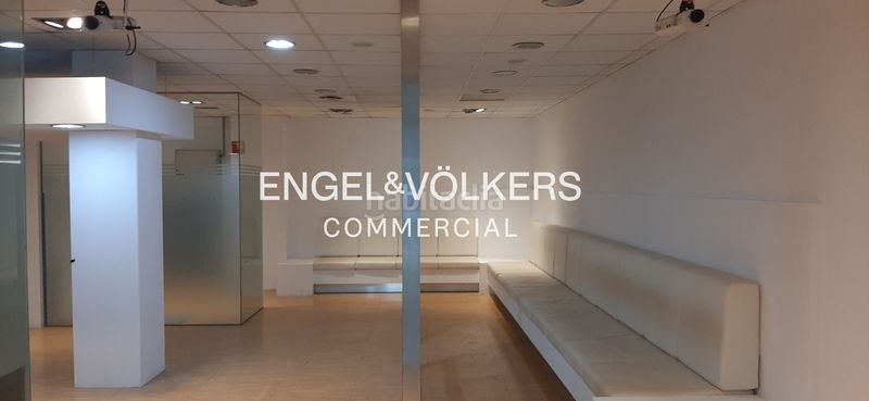Foto 63ebeacf-32af-4e32-ab43-db07c30f8439. Oficina  a la venta en edificio corpotativo. en Sant Cugat del Vallès