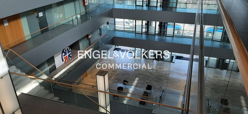 Foto d1e7b3fb-f5a7-440d-a4ae-0a40e89454b0. Oficina  a la venta en edificio corpotativo. en Sant Cugat del Vallès