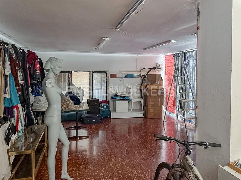 Foto 91899c37-fe7e-4e14-98ea-f2d6c2f2cec9. Local commercial dans Calella