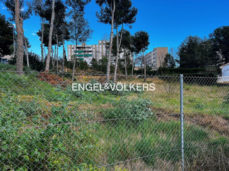 Foto 40a9bf1c-4090-42db-a74b-a0d12b8cb1c2. Residential plot in Mas romeu Calafell