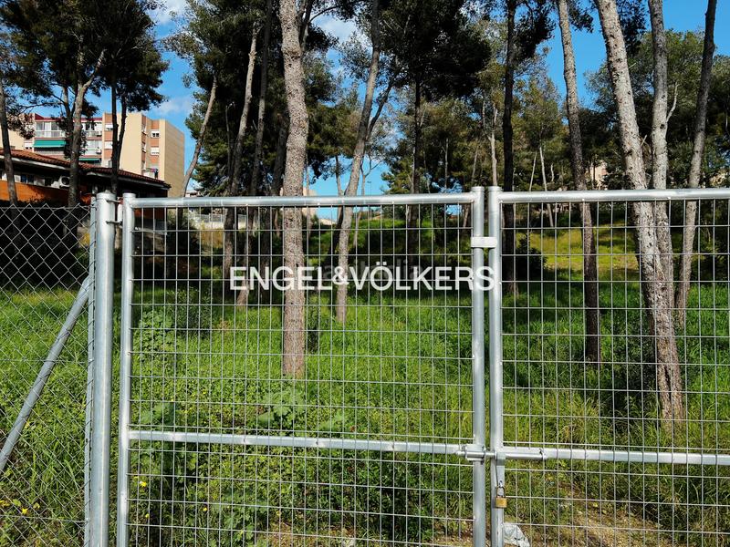 Foto dba22f70-a1d2-4fe8-836c-bf81e55a453f. Residential plot in Mas romeu Calafell