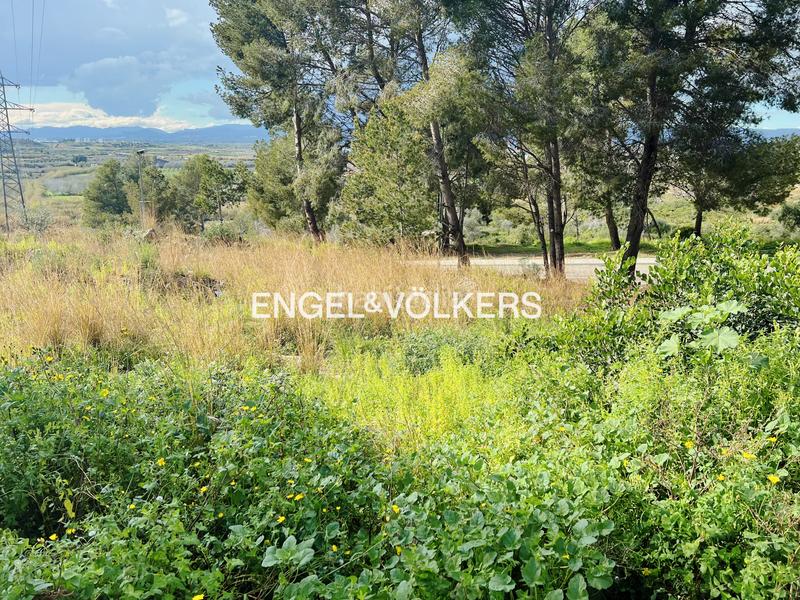 Foto e420cd3d-67b7-4aaa-9e87-0cb6ec80a480. Residential plot in Mas romeu Calafell