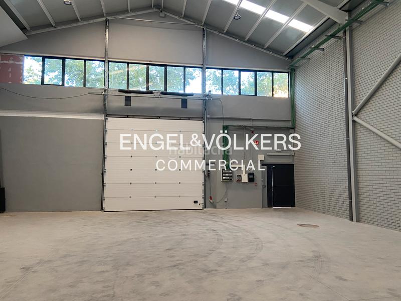 Foto 4abdfe96-4645-45e0-af06-31855e34d748. Affitto capannone industriale in Centre Hospitalet de Llobregat (L´)