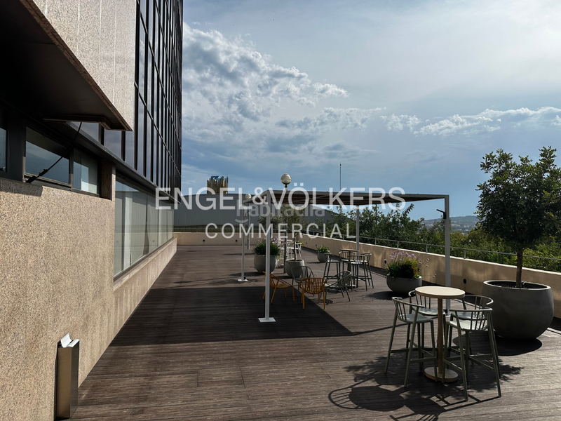 Foto 7651ac4d-3037-498a-97dc-2fa5c4d0fe53. Lloguer oficina amb aparcament a Sant Joan-TV3 Sant Joan Despí