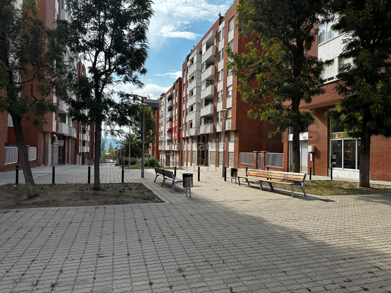 Foto 7f8fcfcc-3d37-4ae2-95a2-7c5e2115f3ff. Rent office space with parking in Sant Joan-TV3 Sant Joan Despí