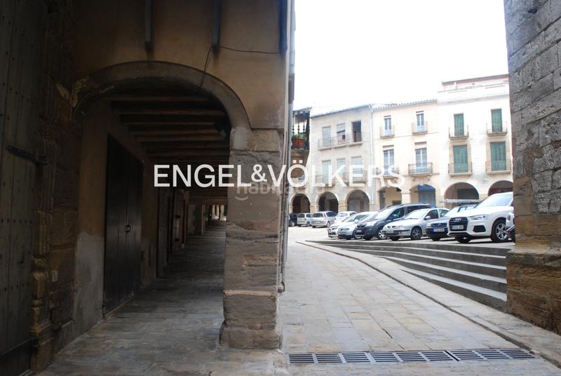 Foto 68a81816-3fed-4e1c-8654-85ca2922e8bf. Edificio oportunidad de inversión en Calaf