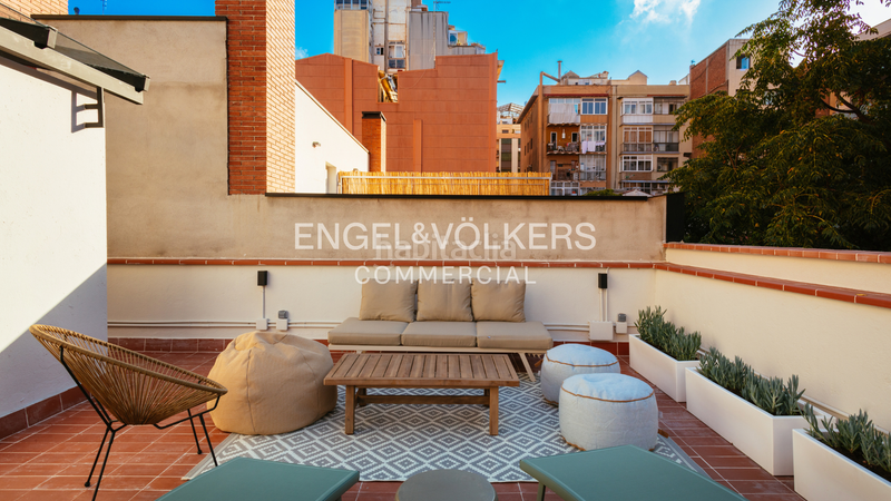 Foto 4ab2c1a7-742c-4a15-845c-b1549e34a41d. Location bureau dans Sagrada Família Barcelona