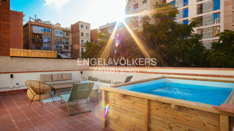 Foto 5ac6b82b-aa22-4472-b02f-75ef46875052. Location bureau dans Sagrada Família Barcelona