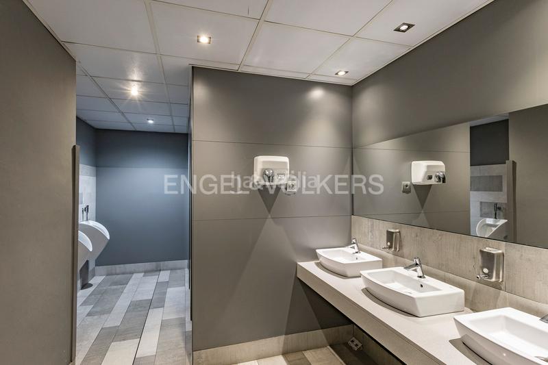 Foto d266d56d-e195-4a52-9df4-46127e5d8970. Location bureau dans Zona Industrial Prat de Llobregat (El)