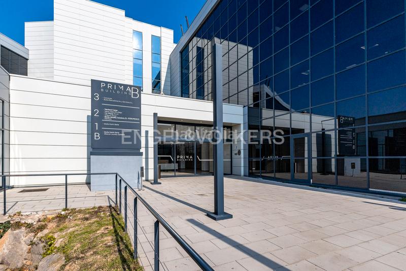 Foto a454145c-945e-484d-82ec-93936b17c0b9. Miete büro in Zona Industrial Prat de Llobregat (El)