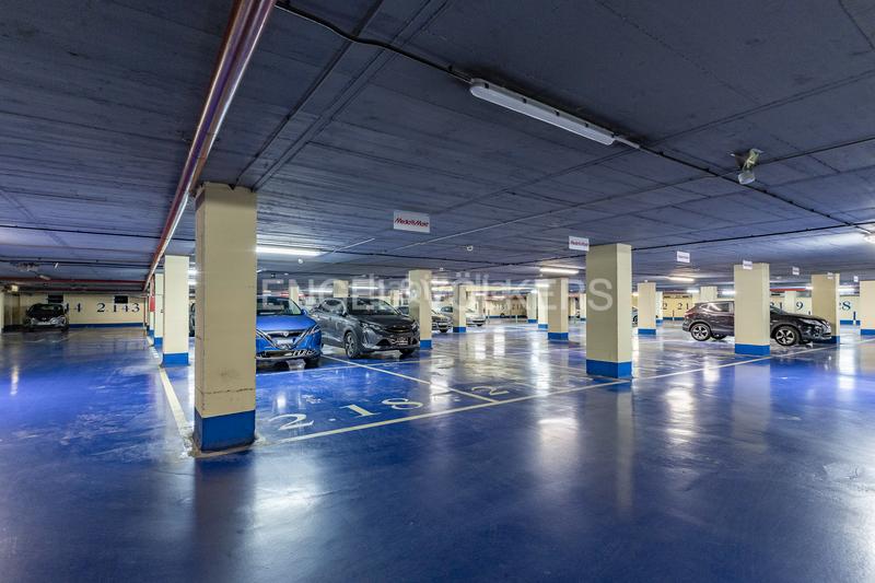 Foto d6a724fe-9ad4-4025-ac5f-4ecd1b6c7317. Miete büro in Zona Industrial Prat de Llobregat (El)