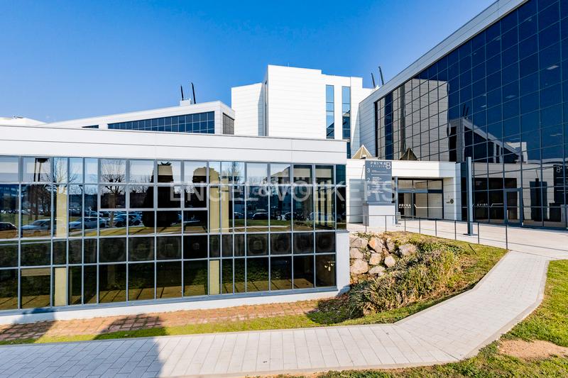 Foto 736267ff-e48b-485a-b01a-c6e38d3d959d. Rent office space in Zona Industrial Prat de Llobregat (El)