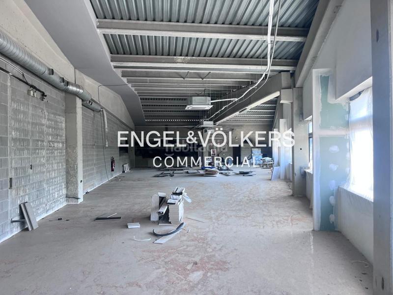 Foto 42727a07-5b33-4f52-bae9-778f63558f17. Rent industrial building in Centre Rubí