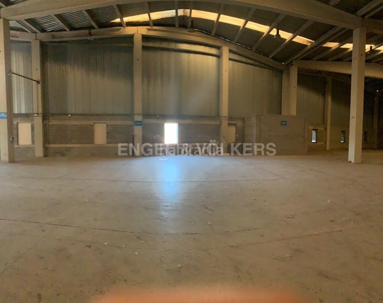 Foto c409acb6-90fd-44bb-88a5-bfd35ab307ef. Affitto capannone industriale in Centre Rubí