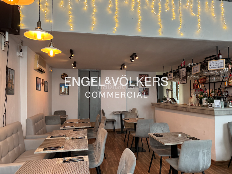 Foto 9d97bf54-3d39-4bb2-83db-31d50bbc2f82. Alquiler local comercial traspaso de licencia c3 en barrio gótico en Barcelona