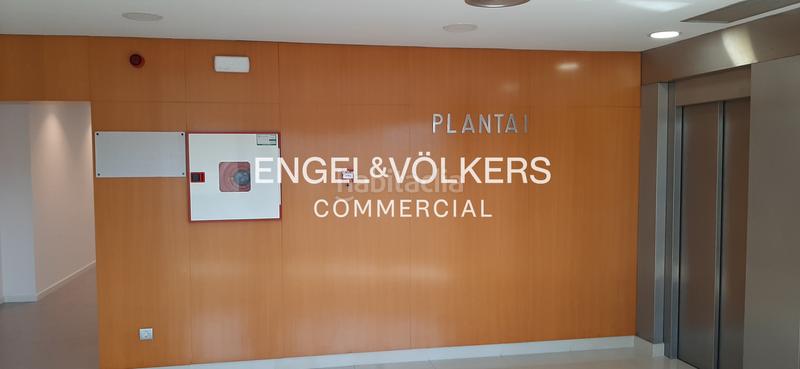 Foto 2af816c6-2693-4bf4-b571-cfa78fe2185f. Miete büro in Eixample Sant Cugat del Vallès