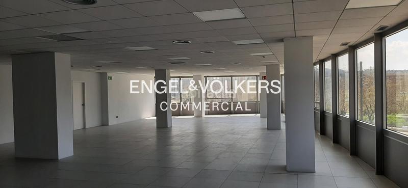 Foto 63ec0f37-ff15-455f-86d4-102e021c0712. Location bureau dans Eixample Sant Cugat del Vallès