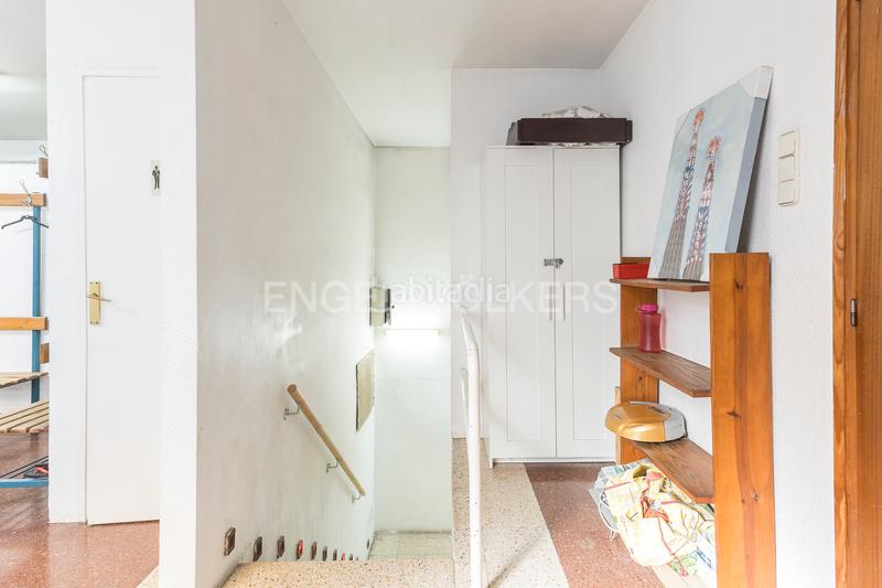 Foto aab32371-cc7b-418b-8099-a31295270c76. Local commercial dans Putget - Farró Barcelona