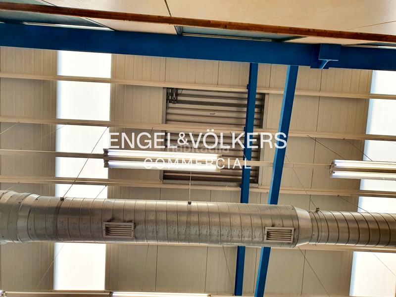 Foto 1c2cfc52-6c72-47d2-8973-7417349f4cb6. Alquiler nave industrial nave aislada tipo c en Les Planes Sant Joan Despí