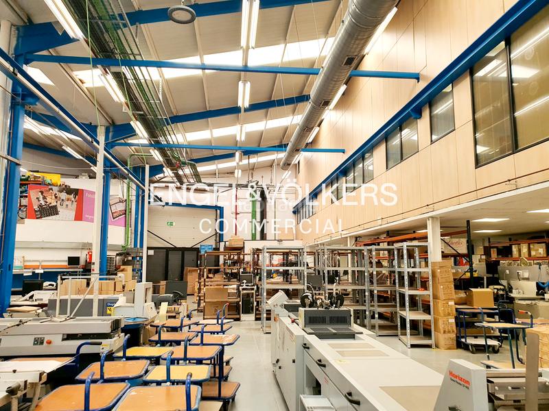 Foto 366061d7-448b-4411-83b7-d6e3dd414cc2. Alquiler nave industrial nave aislada tipo c en Les Planes Sant Joan Despí