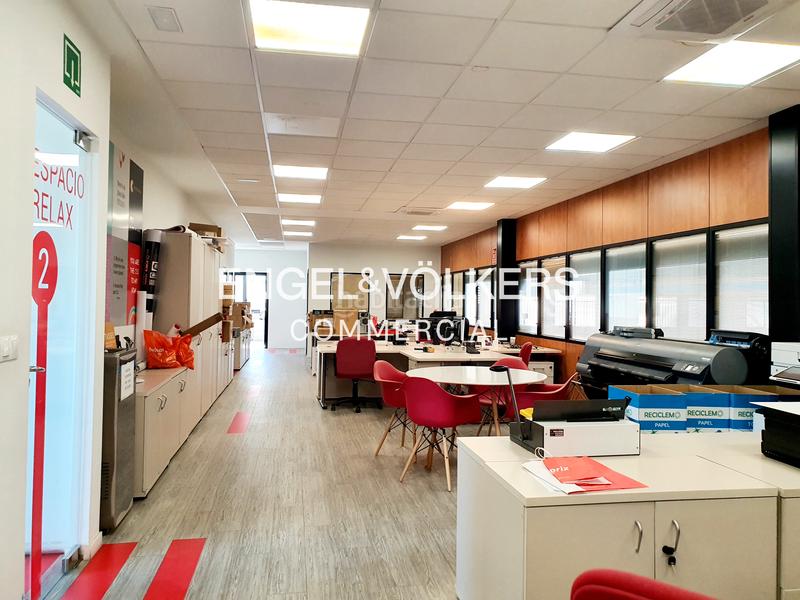 Foto 00e6ae3d-9788-41dd-976c-41497963b3d9. Location bâtiment à usage industriel dans Les Planes Sant Joan Despí