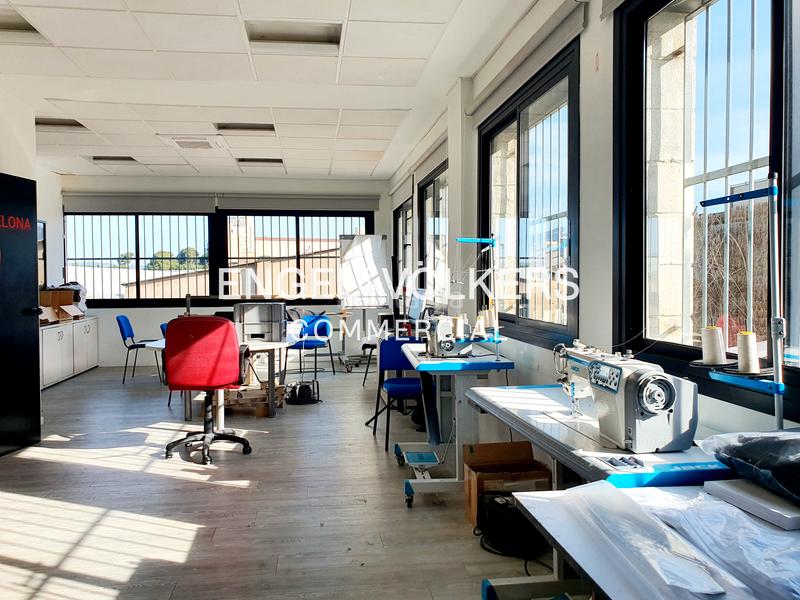 Foto 7a2de78d-8e01-47dd-b062-ba3bb9185167. Location bâtiment à usage industriel dans Les Planes Sant Joan Despí