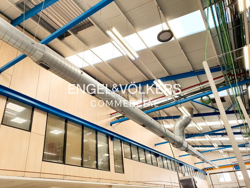 Foto 94067e51-b7e1-4ec4-8bde-7449a0444976. Location bâtiment à usage industriel dans Les Planes Sant Joan Despí