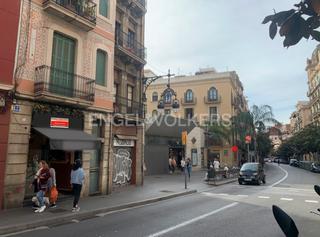 Rent Business premise in Guinardó. Local comercial en traspaso en ronda guinardó