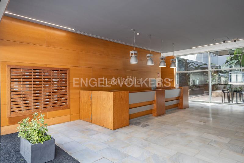 Foto eaf702a5-ab50-44a8-9438-ac1ca4da60d1. Alquiler oficina alquiler despacho en edificio de oficinas de st cugat en Sant Cugat del Vallès