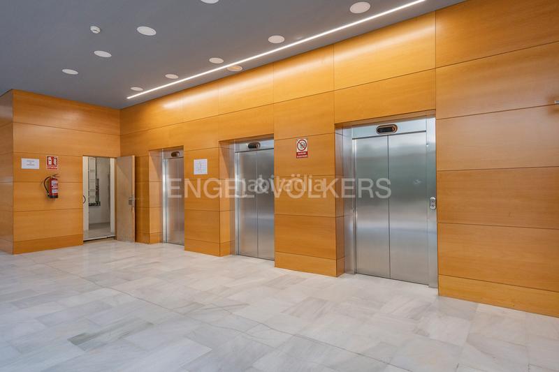 Foto 484667f5-e077-4493-87ce-5cb29aefd9f6. Rent office space in Eixample Sant Cugat del Vallès
