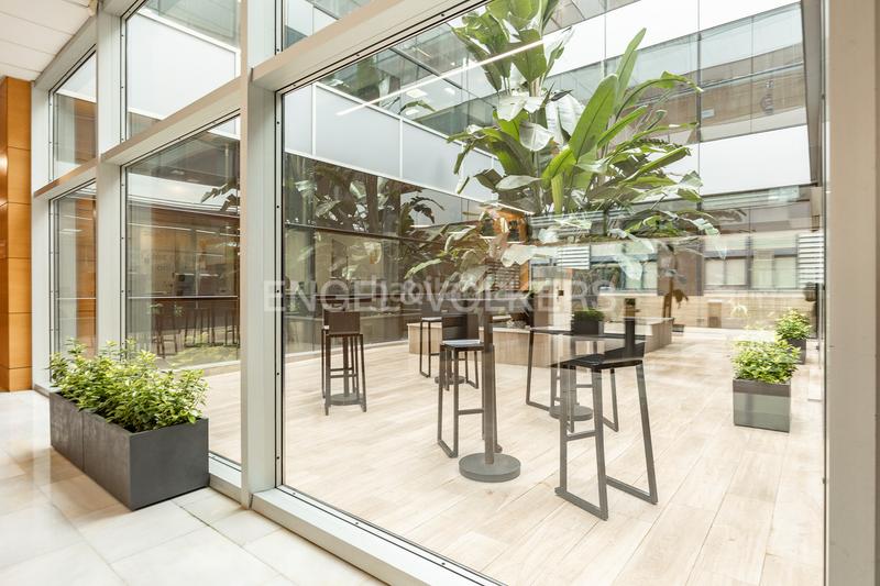 Foto 5069303c-ef4a-49a1-b0e3-2fe99b32f14d. Rent office space in Eixample Sant Cugat del Vallès