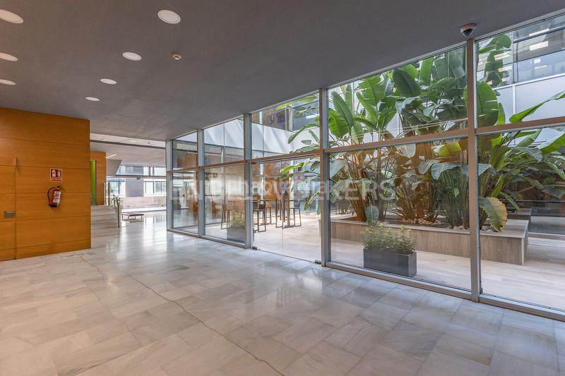 Foto d66e8396-f122-4481-afd3-36d653a11adc. Rent office space in Eixample Sant Cugat del Vallès