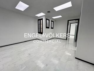 Alquiler Oficina en Dreta de l´Eixample. Alquiler de céntrica oficina en perfecto estado en la eixample