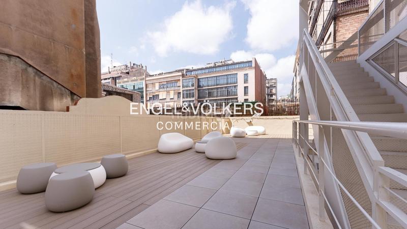 Foto fd9a2775-0591-4ee0-866c-2fe491689909. Location bureau avec parking dans Dreta de l´Eixample Barcelona