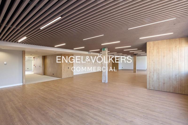 Foto 5762c482-dd6a-46eb-bc86-902d1b4963a7. Rent office space with parking in Dreta de l´Eixample Barcelona