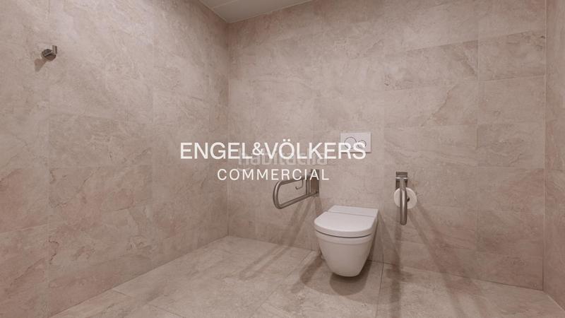 Foto f8c6163c-60ce-4441-9071-2821bdfcaed2. Rent office space with parking in Dreta de l´Eixample Barcelona