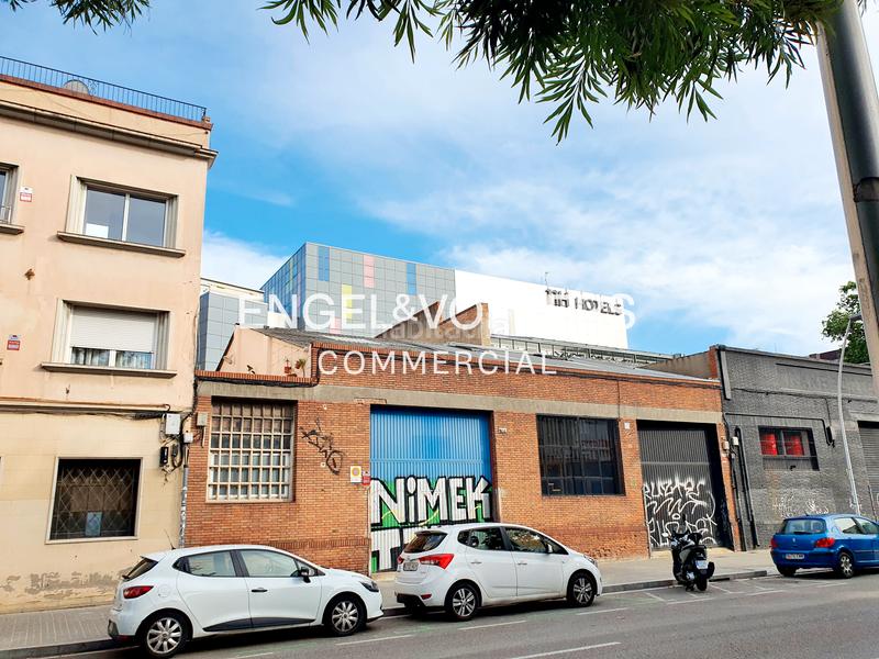 Foto abc25798-4862-4b81-a690-445f0337f98f. Lloguer nau industrial a El Parc i la Llacuna del Poblenou Barcelona