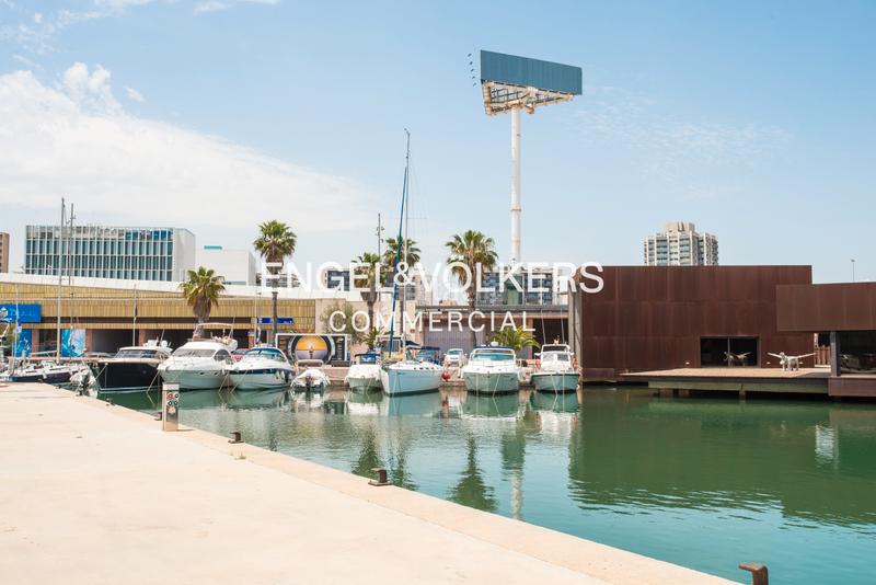 Foto 37109e6a-cf3f-49f6-9f04-596a6d212ad5. Location bâtiment à usage industriel dans El Parc i la Llacuna del Poblenou Barcelona