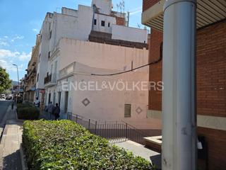 Edifici a Centre. Casa a reformar, ideal inversores, en el centro de sitges