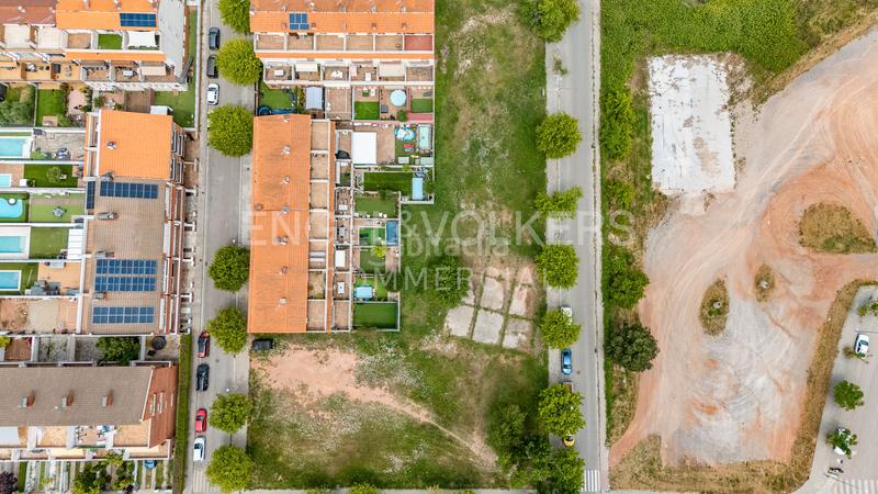 Foto eaf457c7-91aa-4344-8c5d-c18873835e17. Terreny residencial a Artés